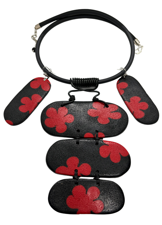 Black and Red Flower Necklace with Paddle Earrings Necklace Set